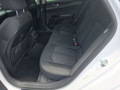 Used 2022 Kia K5 LXS FWD image 13