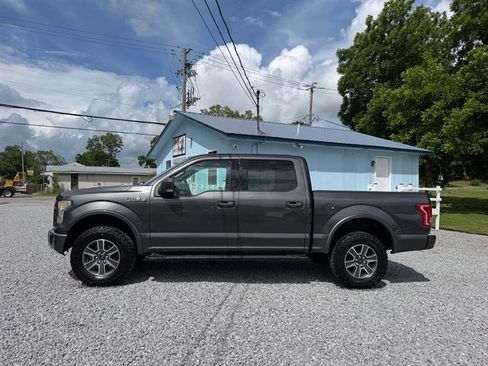 Used 2016 Ford F150 XLT w/ Equipment Group 302A Luxury AWD/4WD image 3