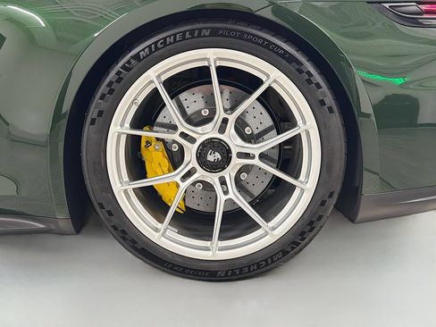 Certified 2026 Porsche 911 GT3 RWD image 33