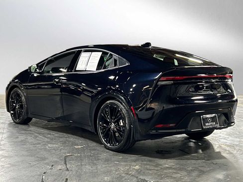 Used 2025 Toyota Prius AWD image 5