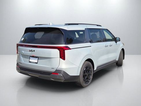 New 2026 Kia Carnival SX Prestige FWD image 4