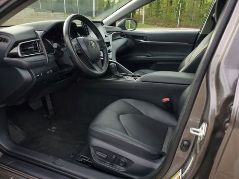 Used 2024 Toyota Camry XSE image 15