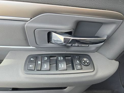 Used 2017 RAM 1500 Big Horn AWD/4WD image 15