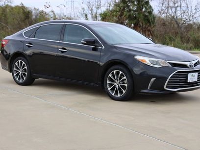 Used 2016 Toyota Avalon XLE