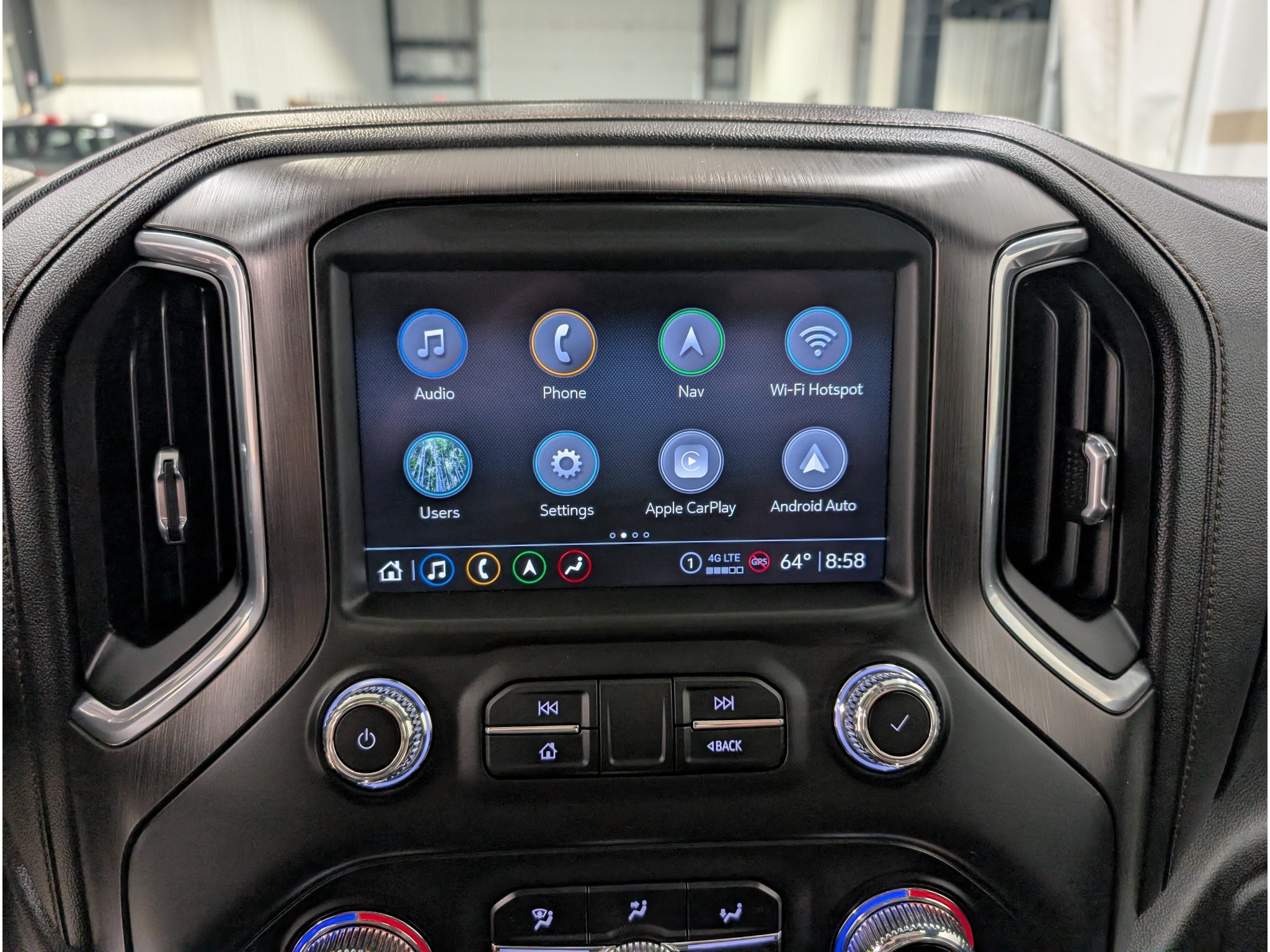 Used 2022 GMC Sierra 1500 AT4 w/ AT4 Premium Package AWD/4WD image 14