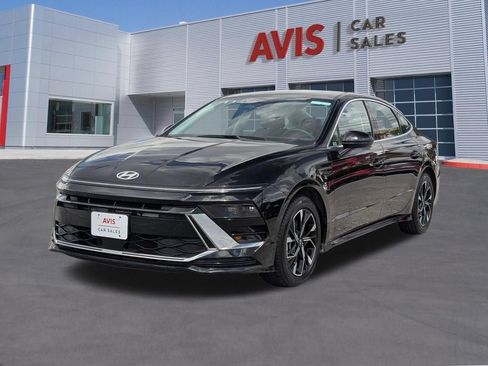 Used 2025 Hyundai Sonata SEL FWD image 3