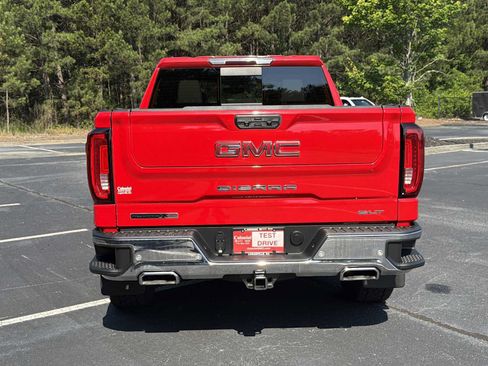 Used 2019 GMC Sierra 1500 SLT w/ SLT Premium Plus Package AWD/4WD image 29