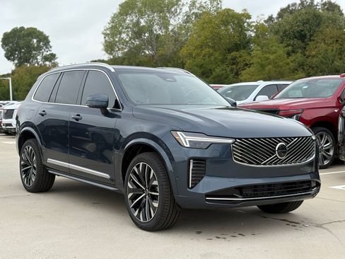 New 2026 Volvo XC90 B6 Ultra w/ Protection Package Premier image 4
