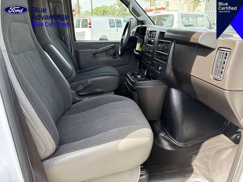 Used 2025 GMC Savana 2500 w/ Driver Convenience Package RWD image 14