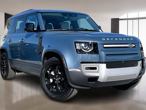 New 2025 Land Rover Defender 110 S image 2