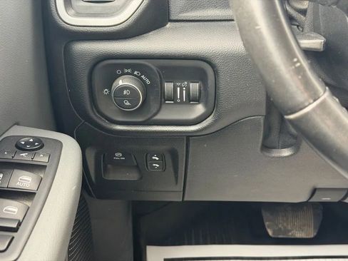 Used 2019 RAM 1500 Big Horn image 14