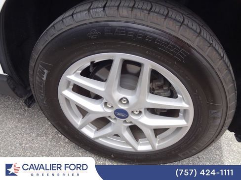 Used 2021 Ford Edge SEL FWD image 12