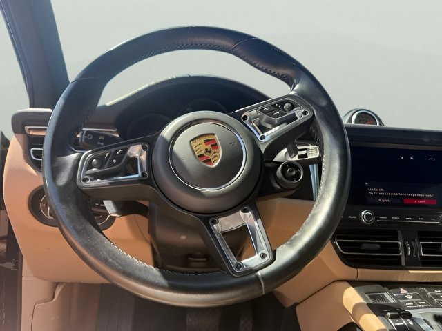 Used 2021 Porsche Macan GTS AWD/4WD image 15