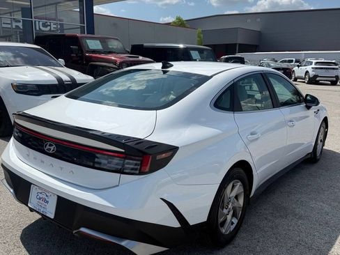 Used 2025 Hyundai Sonata SE FWD image 7