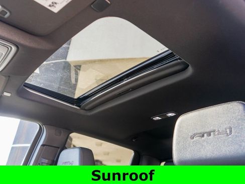 Used 2024 GMC Sierra 2500 AT4 w/ AT4 Premium Plus Package image 12