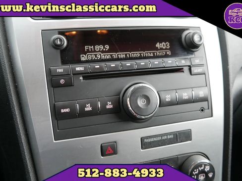 Used 2010 GMC Acadia SLE image 33