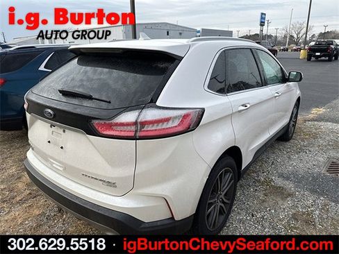 Used 2019 Ford Edge Titanium w/ Cold Weather Package image 6
