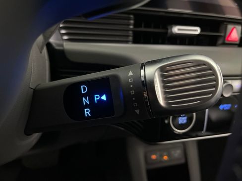 Used 2025 Hyundai Ioniq 5 SEL image 24