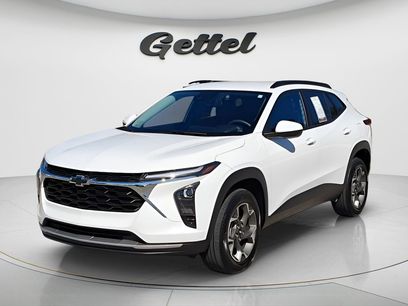 Used 2024 Chevrolet Trax LT
