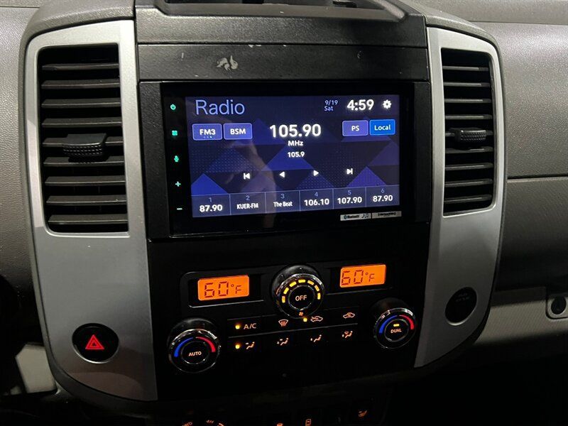 Used 2014 Nissan Frontier SV w/ SV Value Truck Package AWD/4WD image 12