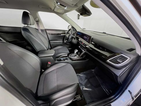 Used 2024 Kia Seltos X-Line AWD/4WD image 28