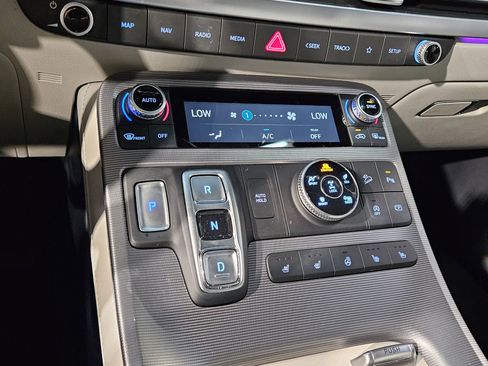 Used 2025 Hyundai Palisade Calligraphy AWD/4WD image 34