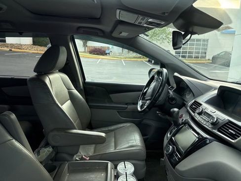 Used 2016 Honda Odyssey EX-L image 4
