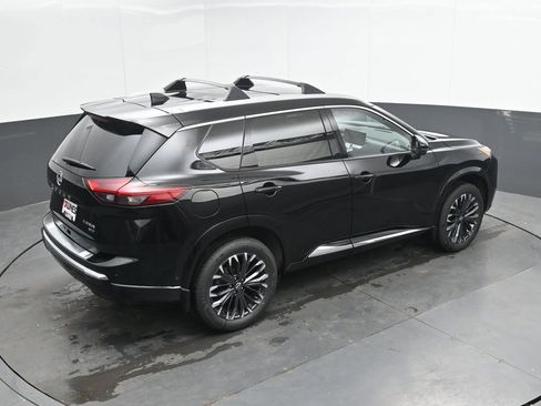 Used 2026 Nissan Rogue Platinum w/ Platinum Premium Package AWD/4WD image 32