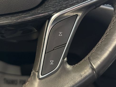 Used 2021 Cadillac XT5 Premium Luxury image 41