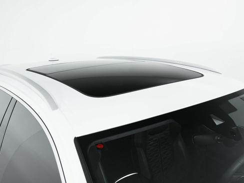 Used 2024 Audi RS Q8 AWD/4WD image 50