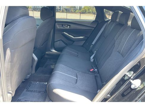 Used 2024 Honda Accord Sport image 14
