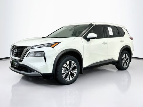 Used 2023 Nissan Rogue SV AWD/4WD image 3