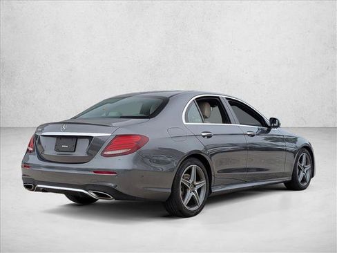 Used 2018 Mercedes-Benz E 300 E 300 image 5