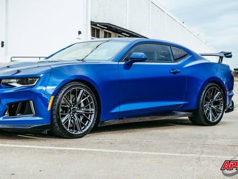 Used 2020 Chevrolet Camaro ZL1 image 70