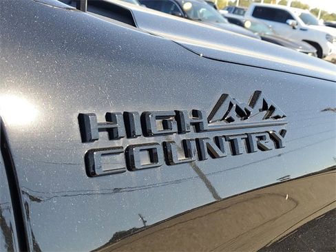 Used 2025 Chevrolet Silverado 1500 High Country w/ Midnight Edition image 6