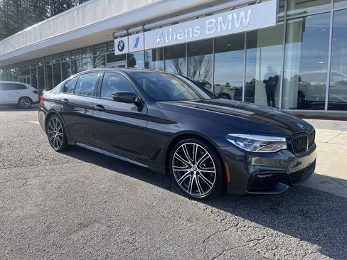 Used 2019 BMW 540i w/ M Sport Package image 2
