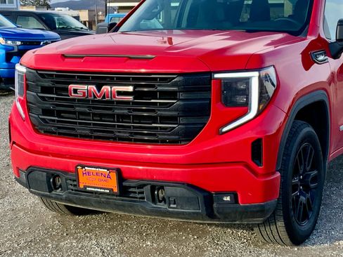 Used 2025 GMC Sierra 1500 Elevation image 8