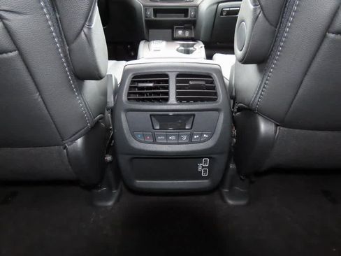 Certified 2022 Honda Pilot Special Edition image 24