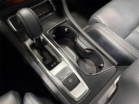 Used 2023 Subaru Ascent Limited image 24