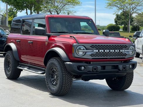 Used 2026 Ford Bronco Badlands AWD/4WD image 49
