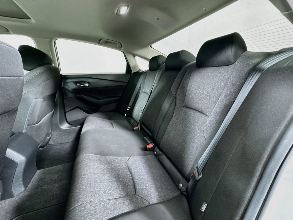Used 2023 Honda Accord EX image 32