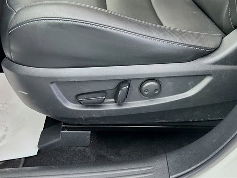 Used 2021 INFINITI QX50 Luxe image 18