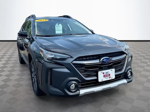 Certified 2024 Subaru Outback Limited AWD/4WD image 3