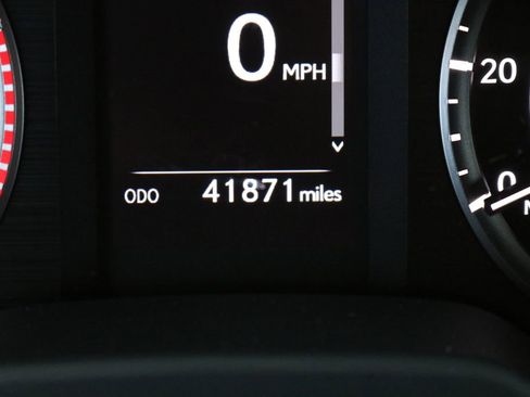 Used 2023 Lexus GX 460 Premium image 56