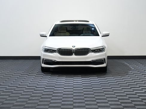 Used 2017 BMW 530i image 4