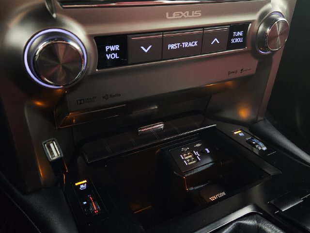 Used 2021 Lexus GX 460 Premium w/ Premium Package AWD/4WD image 29