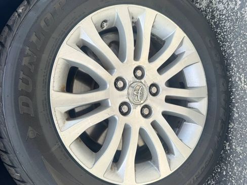 Used 2015 Toyota Sienna XLE w/ XLE Navigation Package FWD image 43