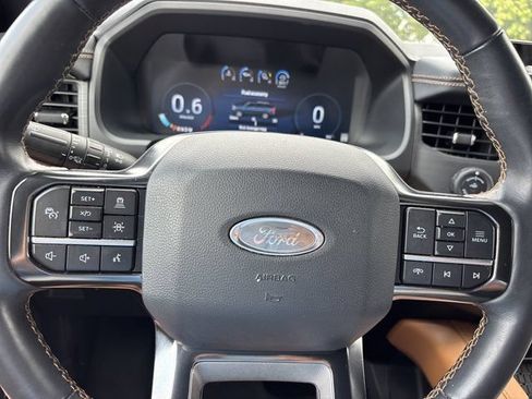 Used 2024 Ford Expedition Platinum AWD/4WD image 33