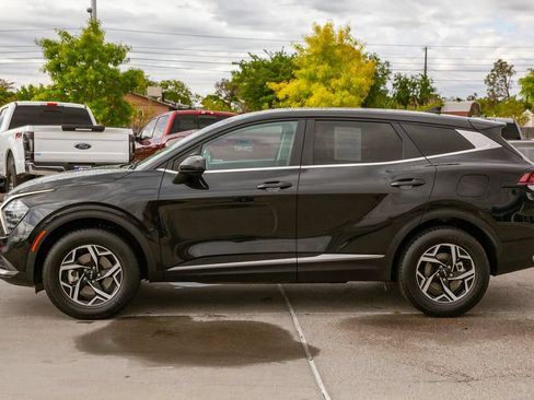 Used 2024 Kia Sportage LX AWD/4WD image 8