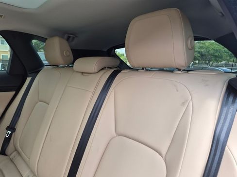 Used 2018 Jaguar F-PACE Premium AWD/4WD image 13